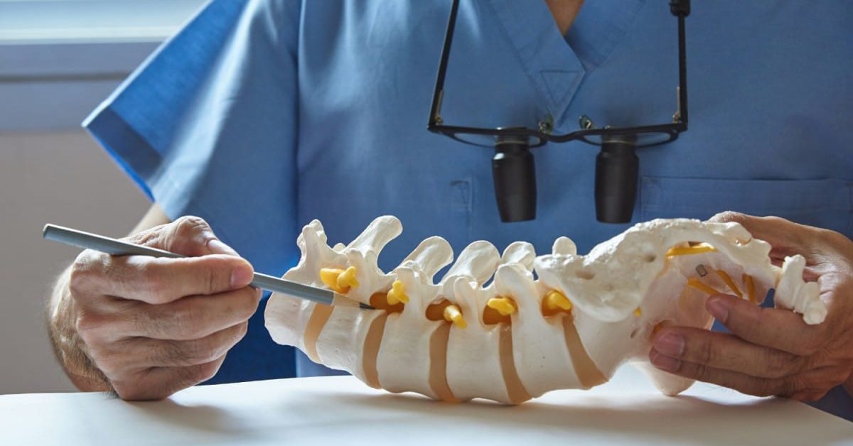 Chiropractor Dr Ryan Cleland helps patients