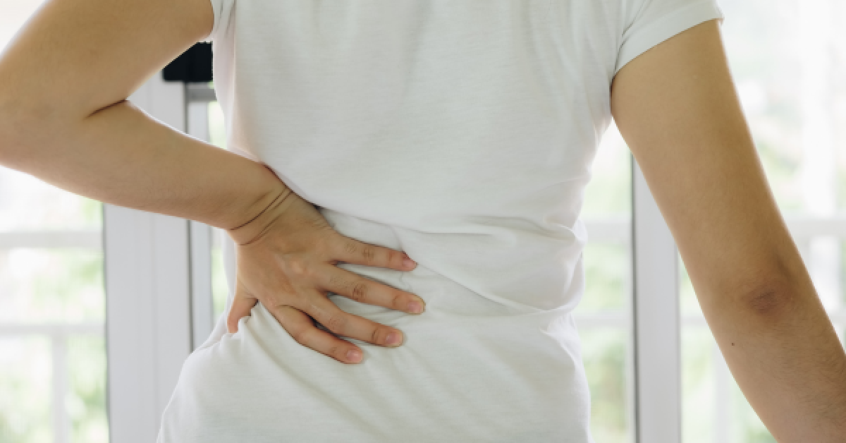 can uti cause back pain